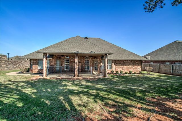 18017 San Mateo Court, Edmond, OK 73012