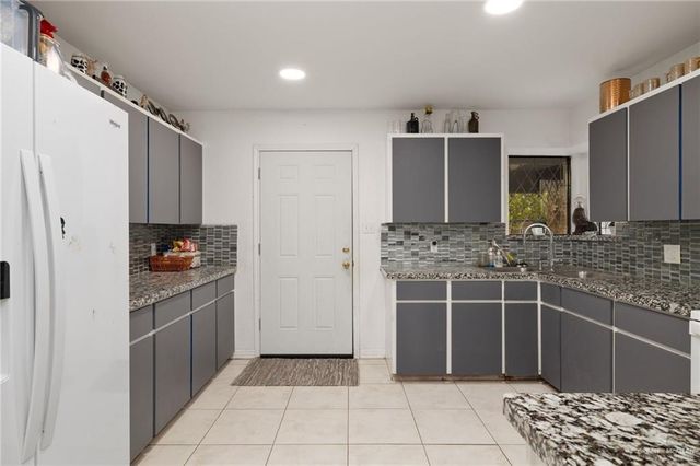 906 E Roosevelt Street, Weslaco, TX 78599