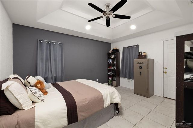 906 E Roosevelt Street, Weslaco, TX 78599
