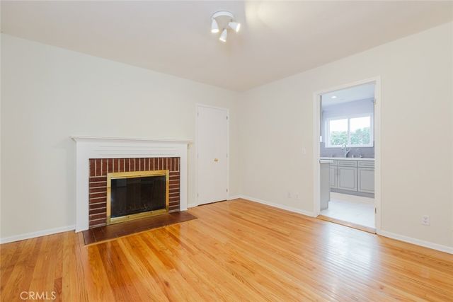 12832 Kling Street, Studio City, CA 91604