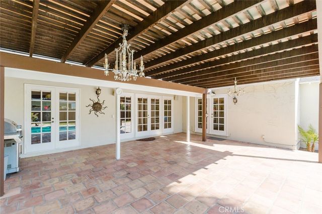 12832 Kling Street, Studio City, CA 91604