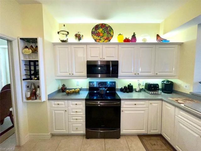451 Bayfront PL 5311, Naples, FL 34102