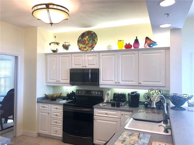 451 Bayfront PL 5311, Naples, FL 34102