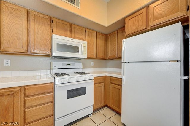 520 Arrowhead Trail 114, Henderson, NV 89015
