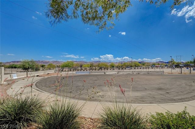 520 Arrowhead Trail 114, Henderson, NV 89015