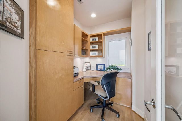 13243 Binnacle Way, Galveston, TX 77554