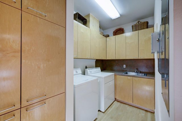 13243 Binnacle Way, Galveston, TX 77554