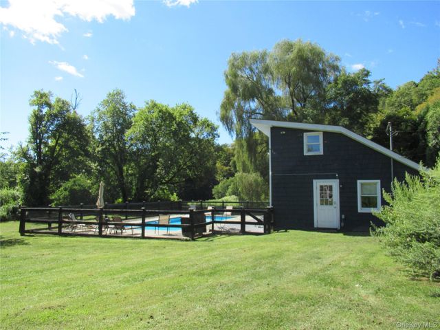 360 Old State Route 22, Dover Plains, NY 12522