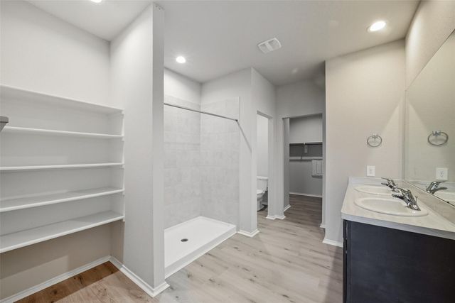 16524 Cascading Pines Ct, Conroe, TX 77302