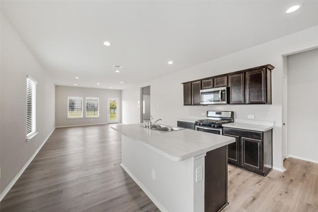 16524 Cascading Pines Ct, Conroe, TX 77302