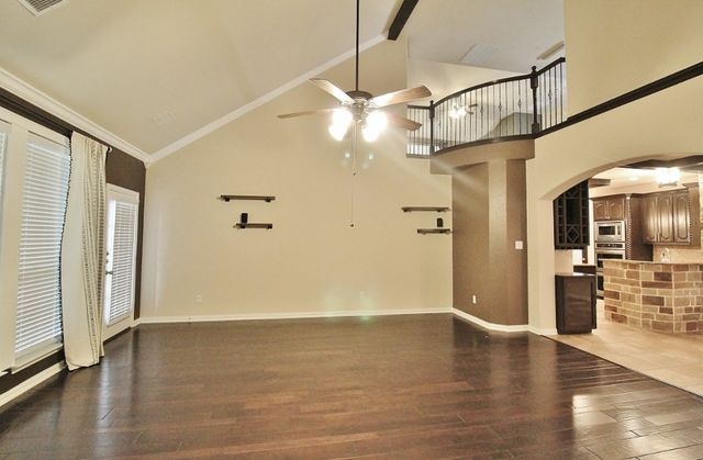 110 White Oak Lane, Red Oak, TX 75154
