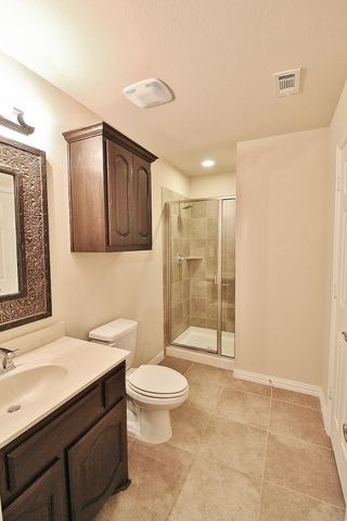 110 White Oak Lane, Red Oak, TX 75154