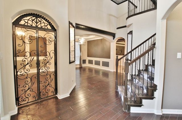 110 White Oak Lane, Red Oak, TX 75154