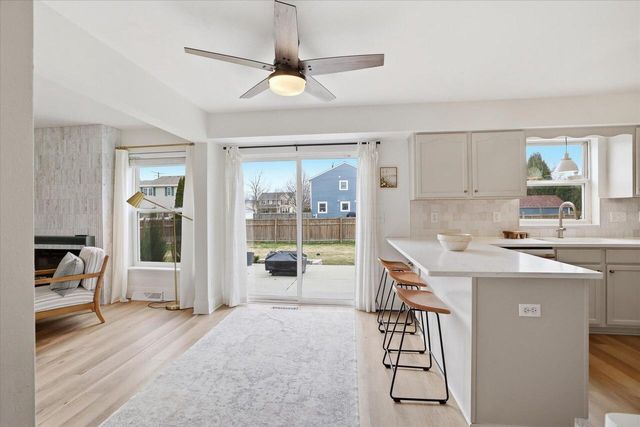 116 N Weiss WAY, Saukville, WI 53080