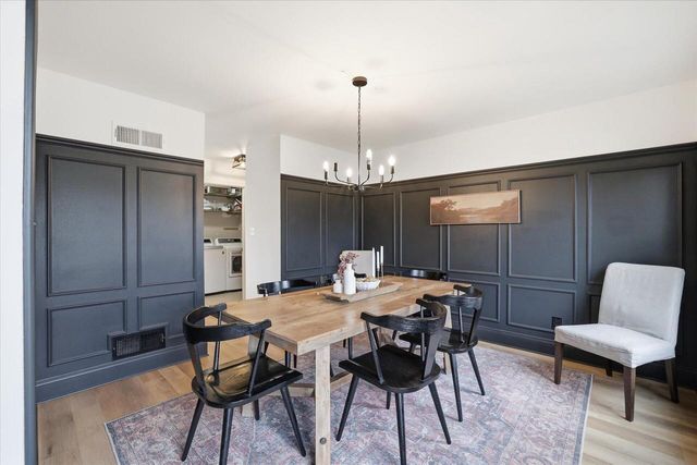 116 N Weiss WAY, Saukville, WI 53080