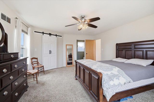 116 N Weiss WAY, Saukville, WI 53080