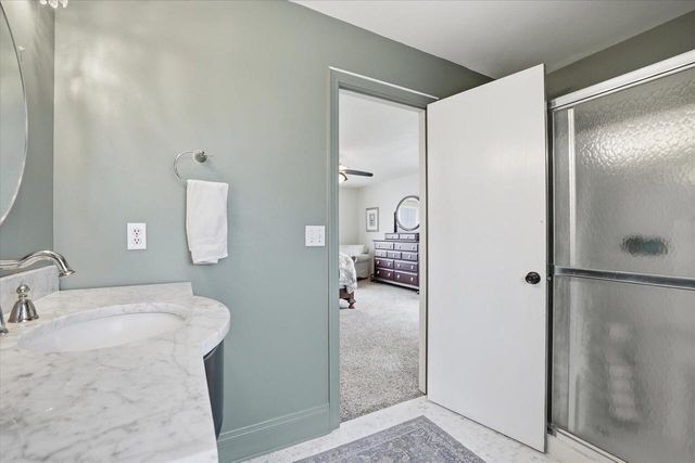 116 N Weiss WAY, Saukville, WI 53080