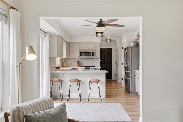 116 N Weiss WAY, Saukville, WI 53080