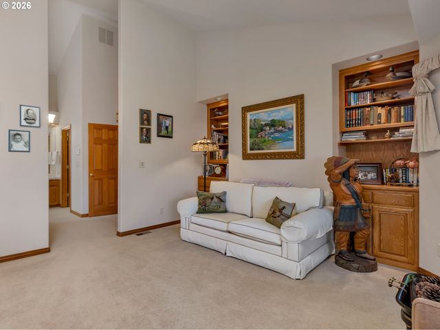 1631 Nw LACAMAS Dr, Camas, WA 98607