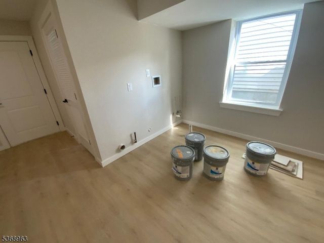 300 Ellison St, Paterson City, NJ 07501