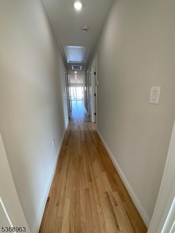300 Ellison St, Paterson City, NJ 07501