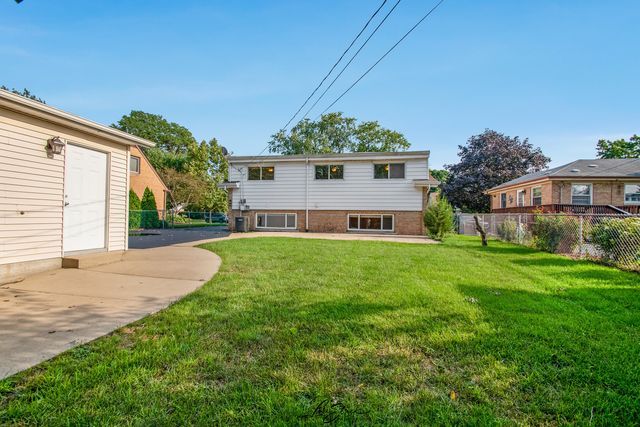 7252 174th Place, Tinley Park, IL 60477