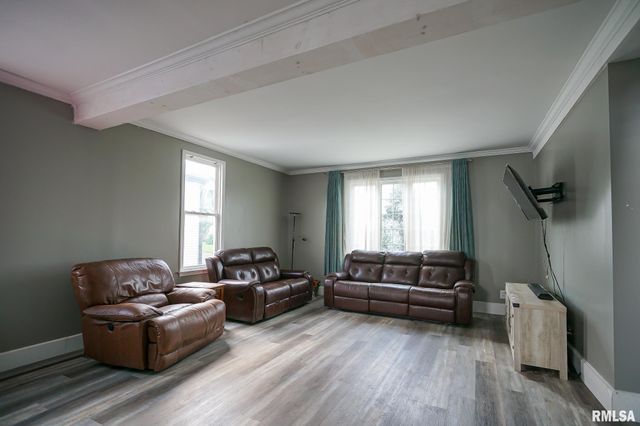 452 N BAUMAN Avenue, Morton, IL 61550