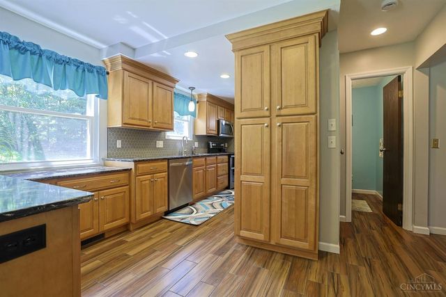 6641 Thunderhill Lane, Delhi Twp, OH 45233