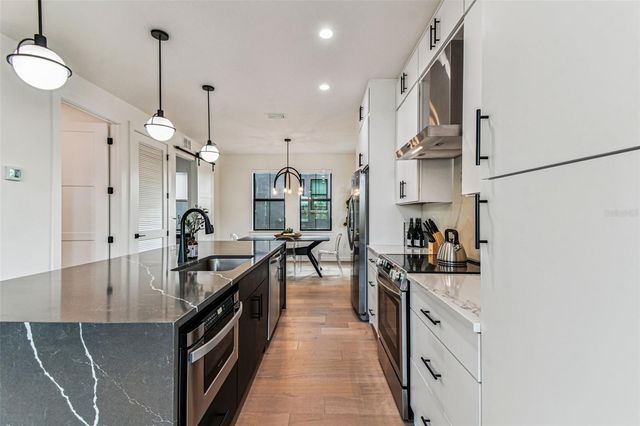 1218 E KAY STREET 16, Tampa, FL 33602