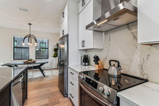 1218 E KAY STREET 16, Tampa, FL 33602