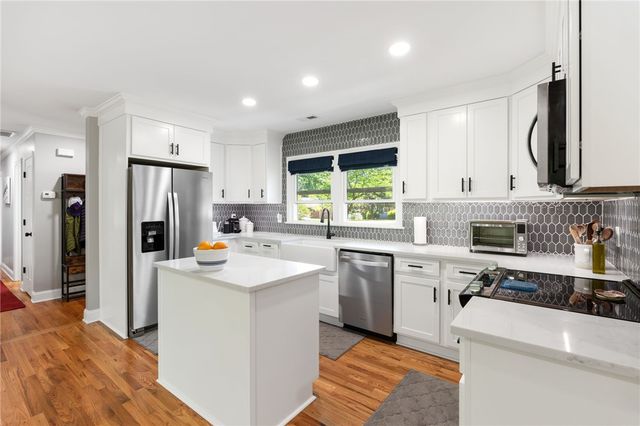 209 Manley Drive, Clemson, SC 29631