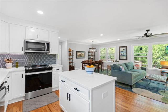 209 Manley Drive, Clemson, SC 29631