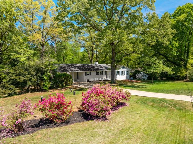 209 Manley Drive, Clemson, SC 29631