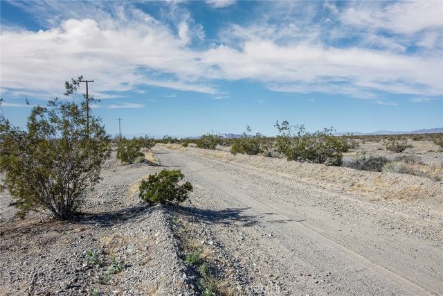 85776 Sunrise, 29 Palms, CA 92277