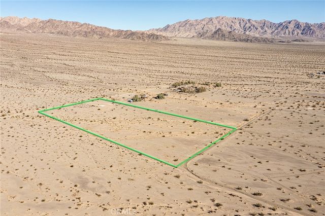85776 Sunrise, 29 Palms, CA 92277