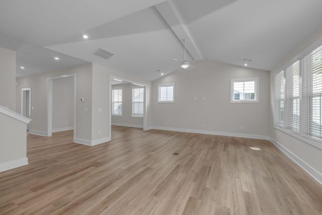 2592 Butlers Green Circle 9, Chattanooga, TN 37421