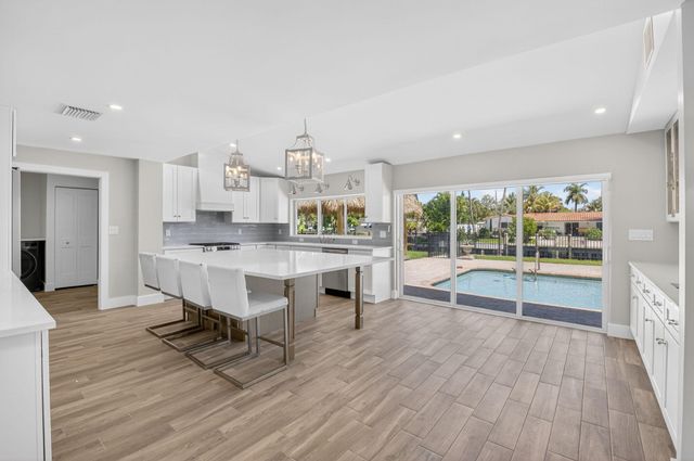 1254 SW 4th Court, Boca Raton, FL 33432