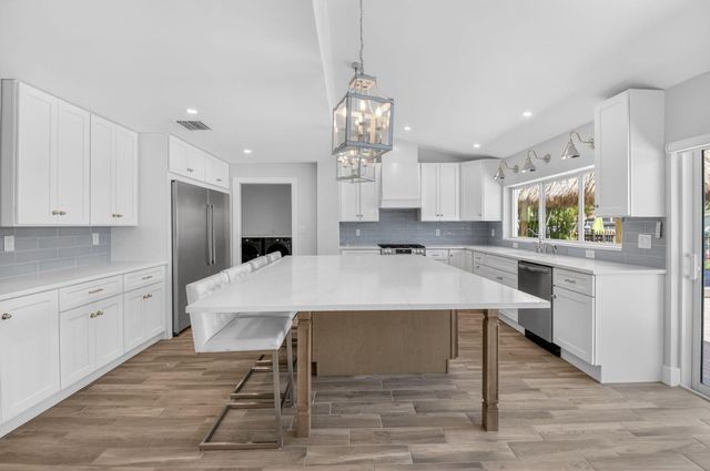 1254 SW 4th Court, Boca Raton, FL 33432