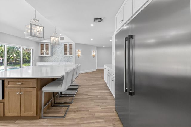 1254 SW 4th Court, Boca Raton, FL 33432