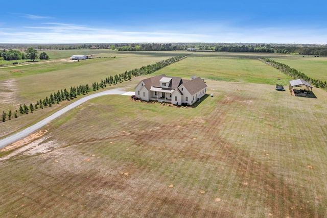 3546 County Road 13, Headland, AL 36345