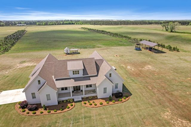 3546 County Road 13, Headland, AL 36345