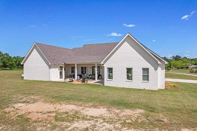 3546 County Road 13, Headland, AL 36345
