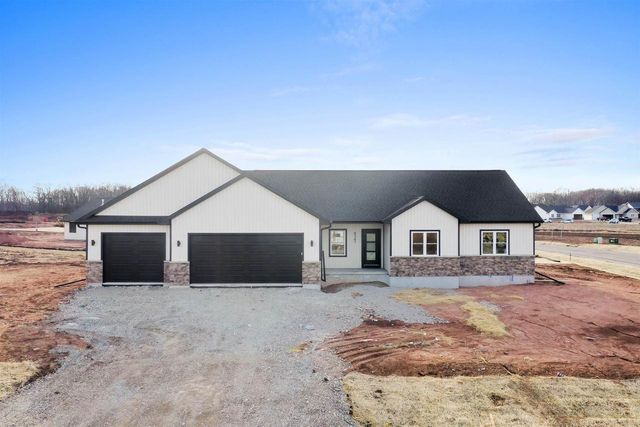 8347 MARLO AVENUE, Neenah, WI 54956