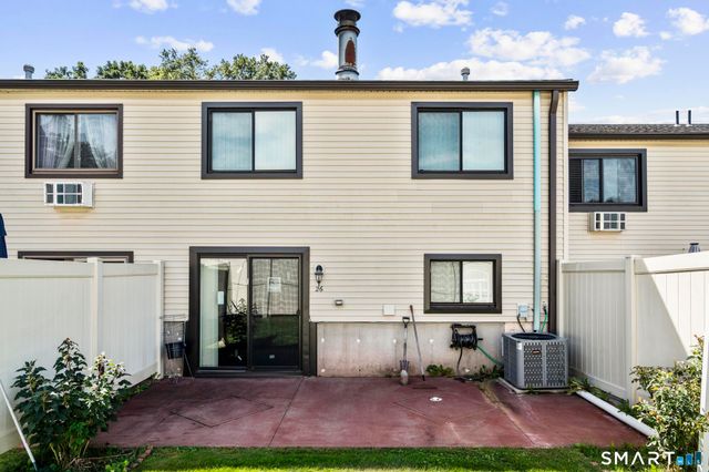 26 Dannys Way 26, Wallingford, CT 06492