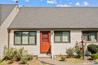 26 Dannys Way 26, Wallingford, CT 06492