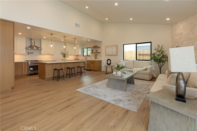 740 N Fern, Orange, CA 92867