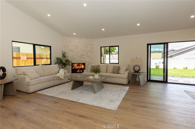 740 N Fern, Orange, CA 92867