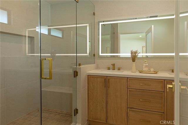 740 N Fern, Orange, CA 92867