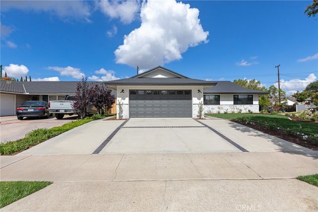 740 N Fern, Orange, CA 92867