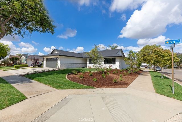 740 N Fern, Orange, CA 92867